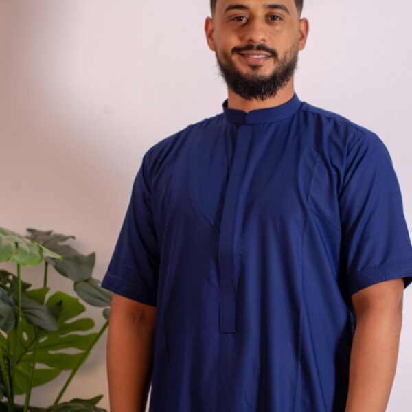 اماراتي ربع رقبه